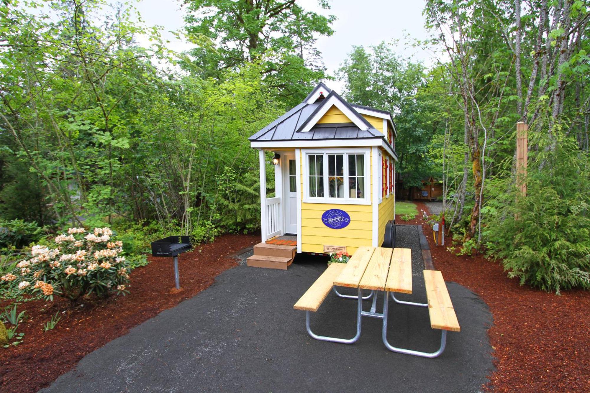 Mt Hood Tiny House Village Welches エクステリア 写真